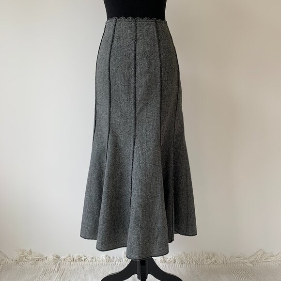 VEX Collection Grey Mermaid Skirt with Lace Scallop Around Waistband - Size 42 - Picture 2 of 6